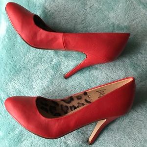 H&M Red Pumps